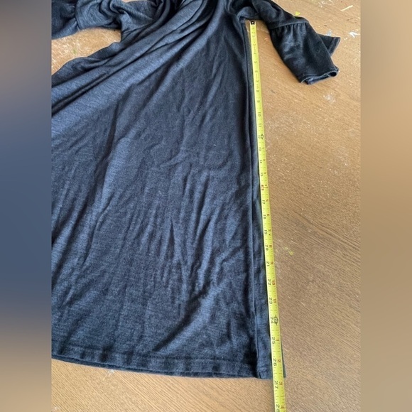 GAP black dress with flared sleeves / M - Picture 5 of 6